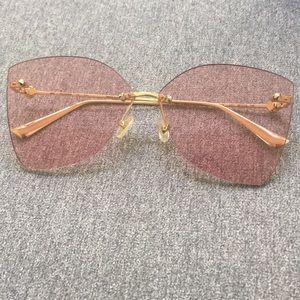 Frameless sunglasses